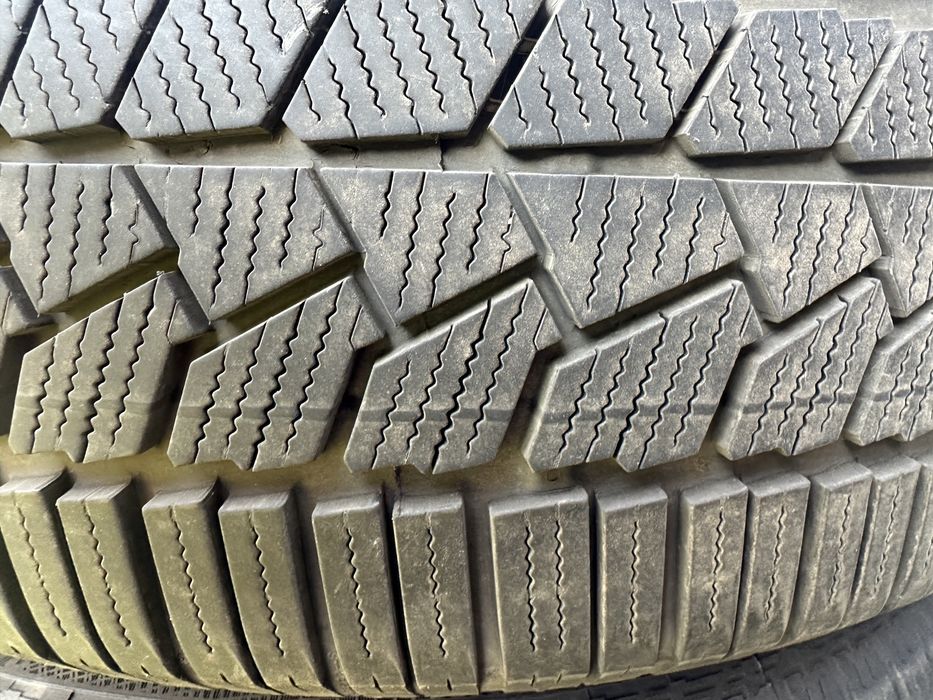 Anvelope Continental WinterContact TS 860 S 225/55 R17 101H