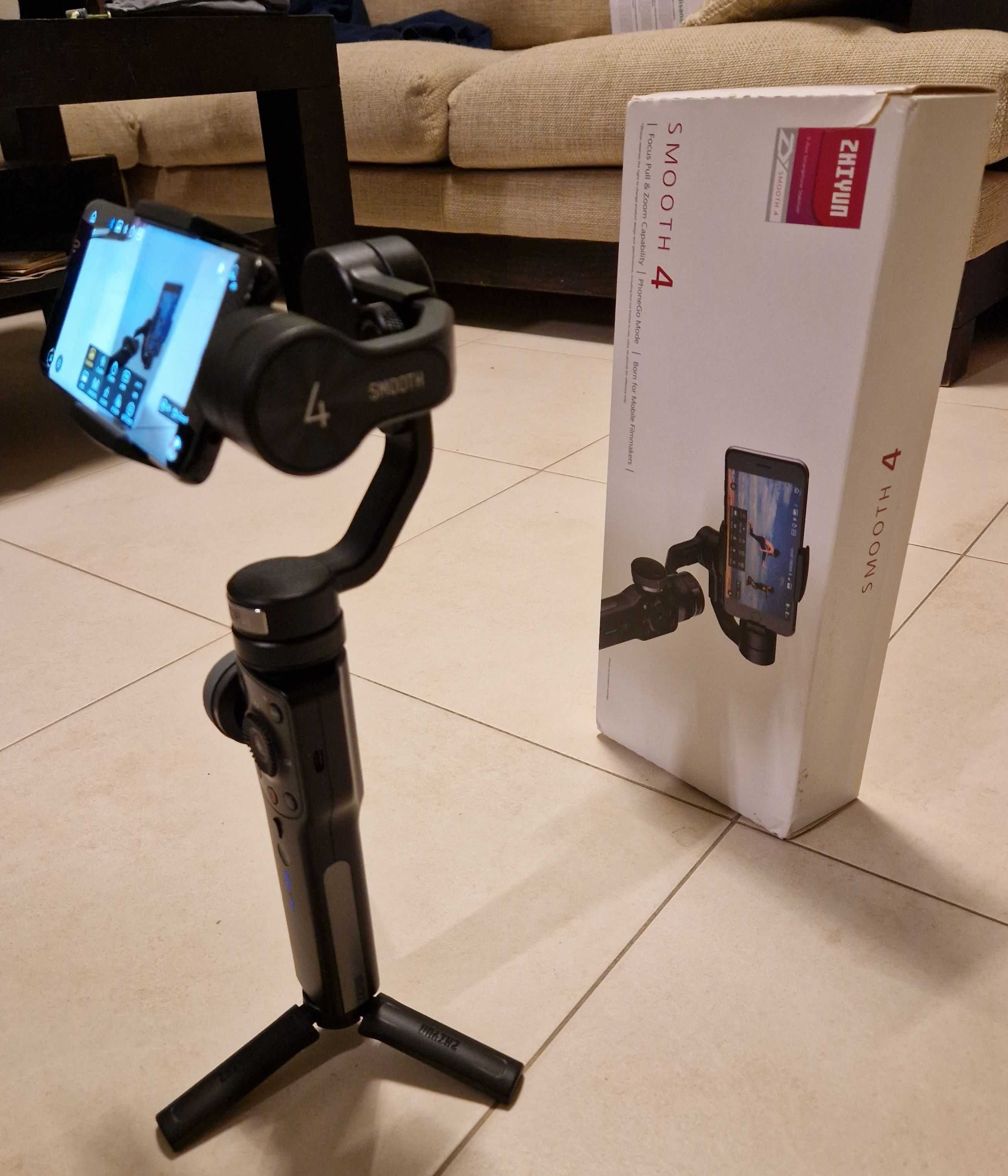 Стабилизатор за смартфони-Гимбал- Zhiyun-Tech SMOOTH 4