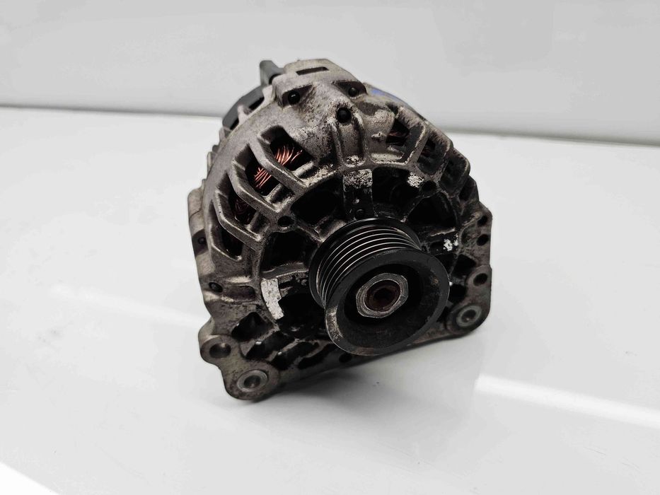 Alternator  Volkswagen Polo (9N) [Fabr 2001-2008] 03D903025J 1.2 Benz