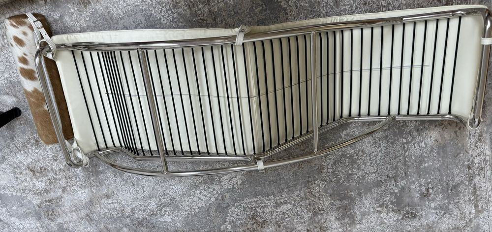 Vand Fotoliu Le Corbusier LC4 Piele Naturala (Pony Skin) 90’s