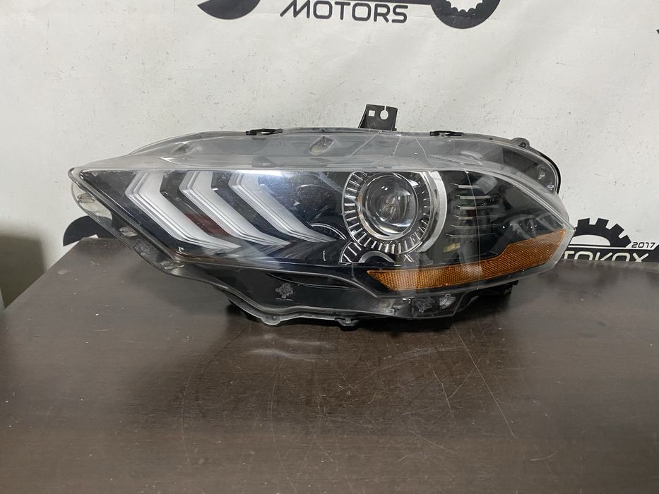 Far stanga full led Ford Mustang an 2018-2023