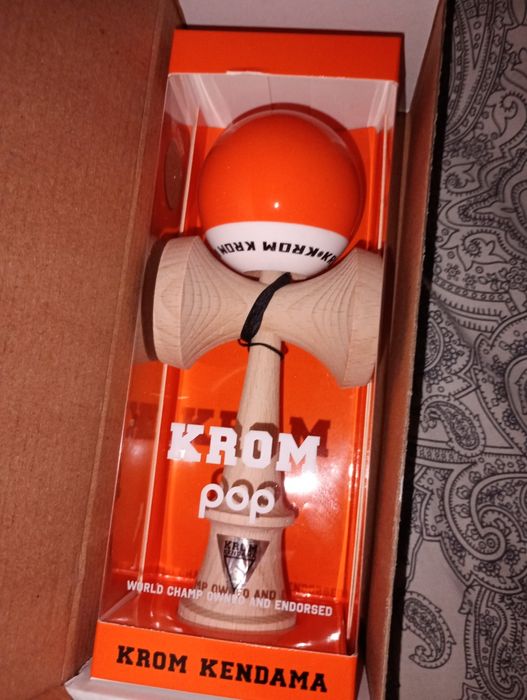 Kendama krom pop lol sticky portocalie