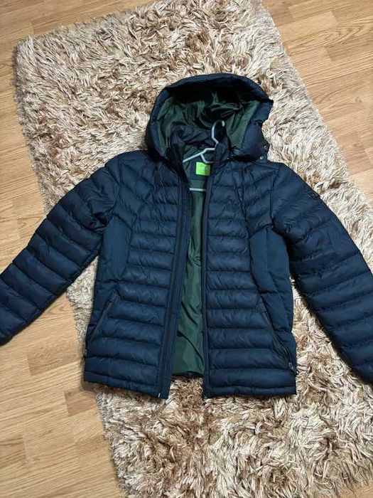 HUGO BOSS, geaca barbati marime M