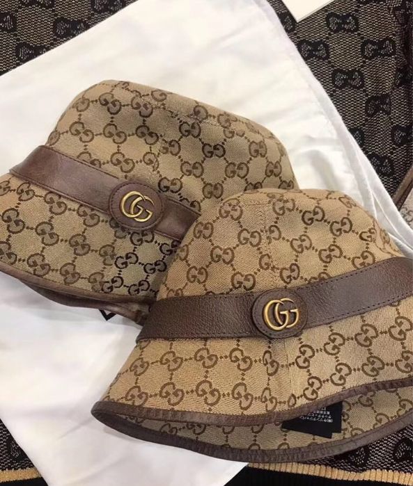 Нови Шапки gucci