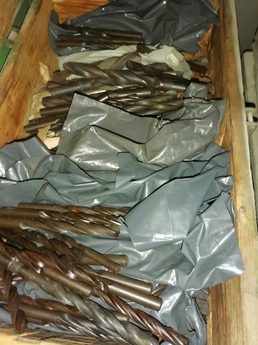 Burghie pentru metal de diferite dimensiuni