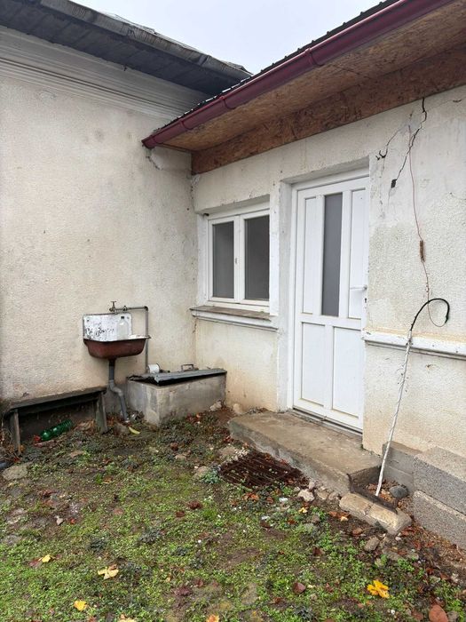 Casa de vanzare CENTRU SEGARCEA