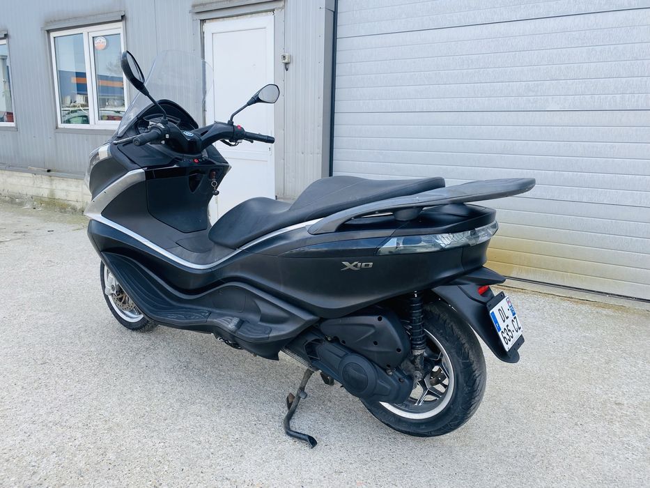 RATE FIXE fara avans Piaggio X10 125 categ B Livrare GRATUITA Buyback