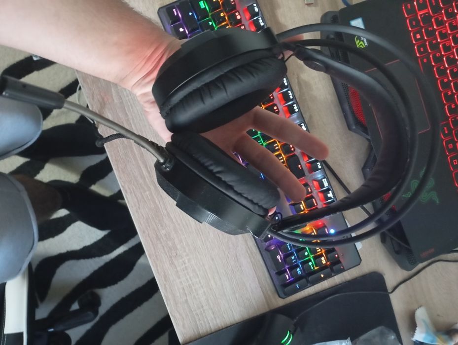 vând căști scorpion pentru PC/laptop/consolă