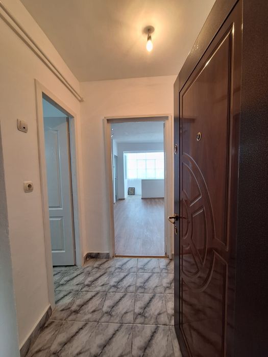 De vanzare Garsonieră 32 mp, etaj 3, Balș, zona turnuri