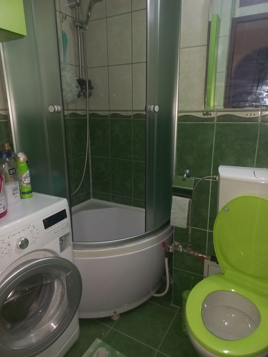 Ofer pentru inchiriere ap3 cam,conf1,dec. ,doua bai,loc parcare,Gav3
