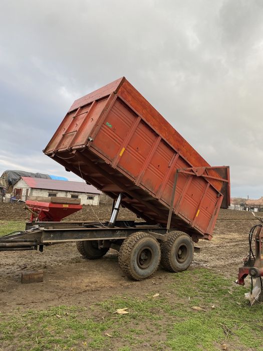 Remorca ,bena cereale