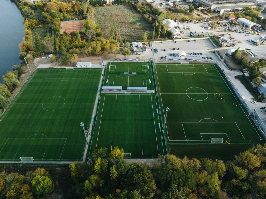 Construcții Sportive Terenuri, Săli, Baze Sportiv