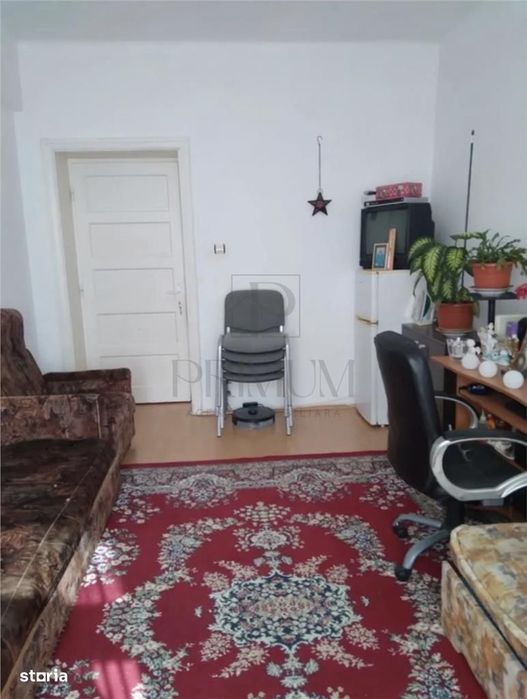 Zona Aeroport - 2 Camere - ETAJ 1 - Decomandat - Centrala proprie