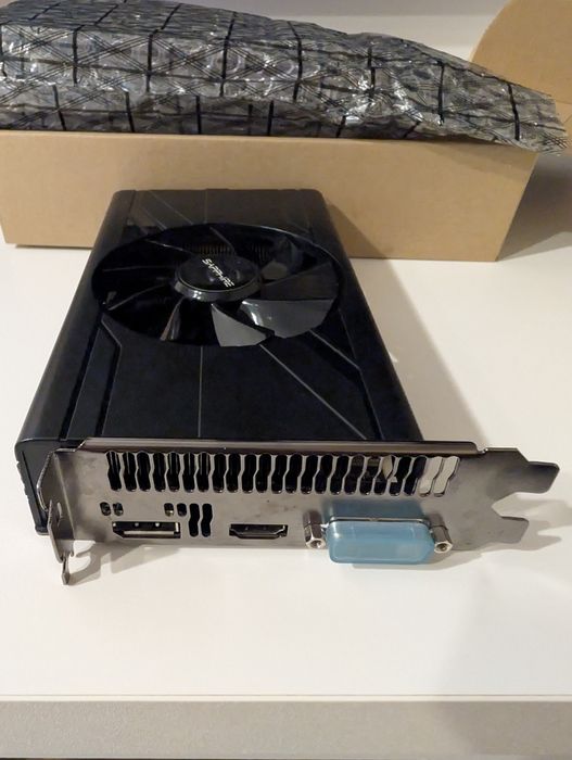 Placa video AMD Sapphire RX 570 ITX