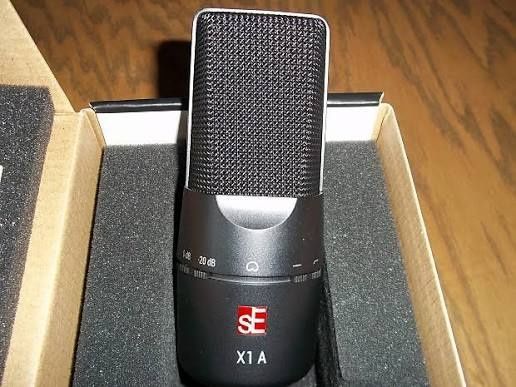 Продаю микрофон Se electronics x1 A 
В отличном состоянии, почти им не