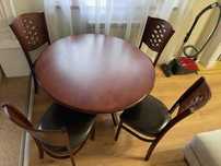 Set mobilier de interior - masa+4 scaune