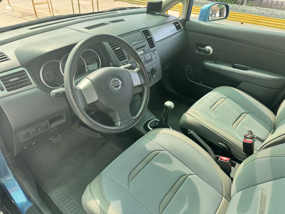 Nissan tiida 2008 год (пробег 78.000 км)