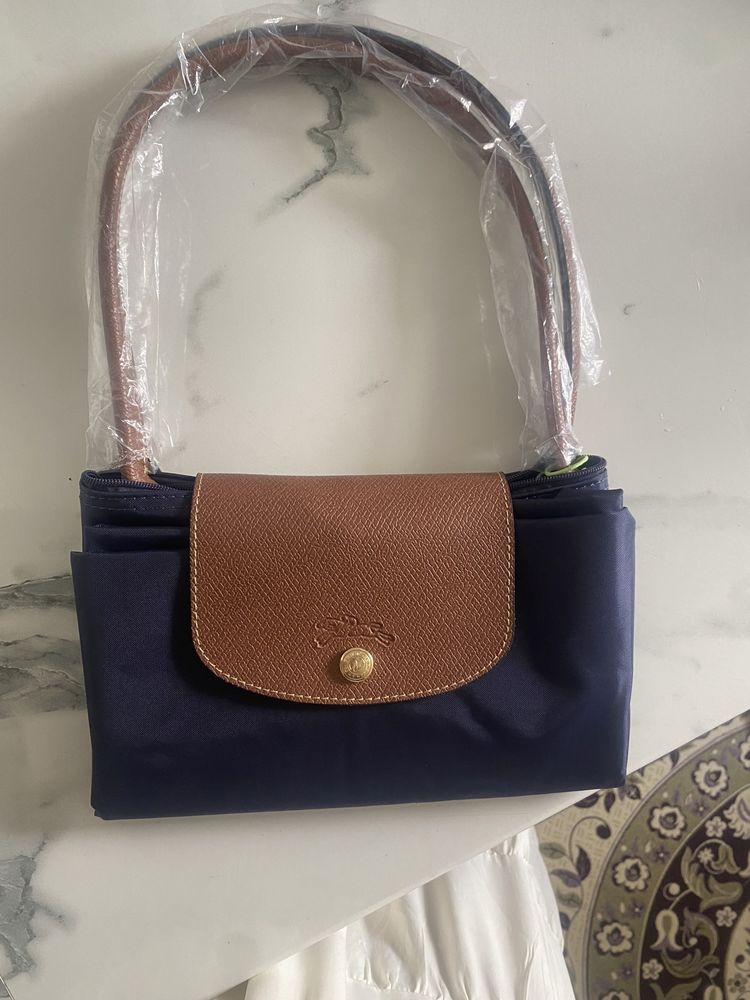 Сумка LONGCHAMP новая с упаковкой