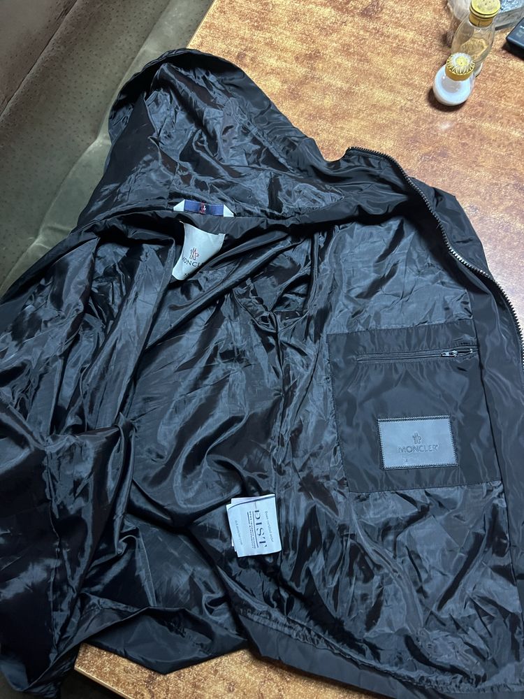 Moncler ветровка