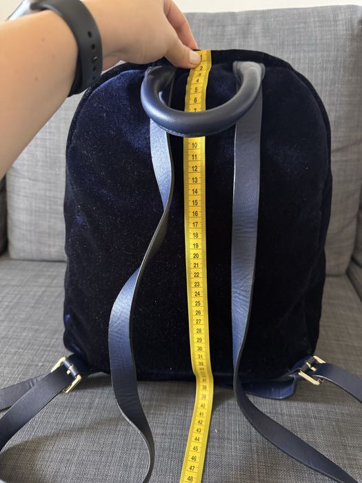 Ghiozdan de catifea Zara