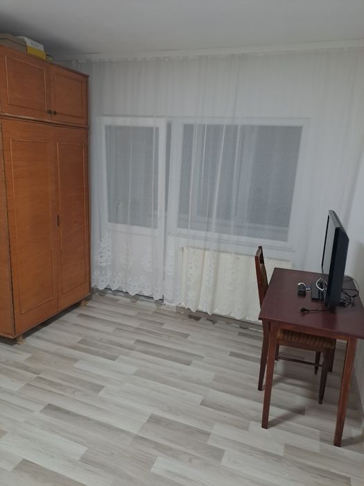 Inchiriez garsoniera