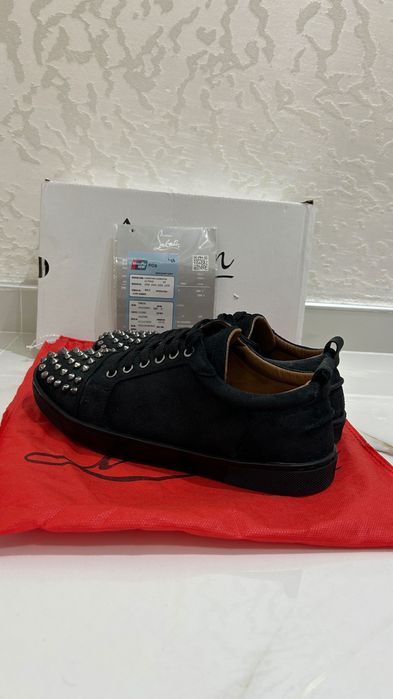 Christian Loubotin 41 Номер