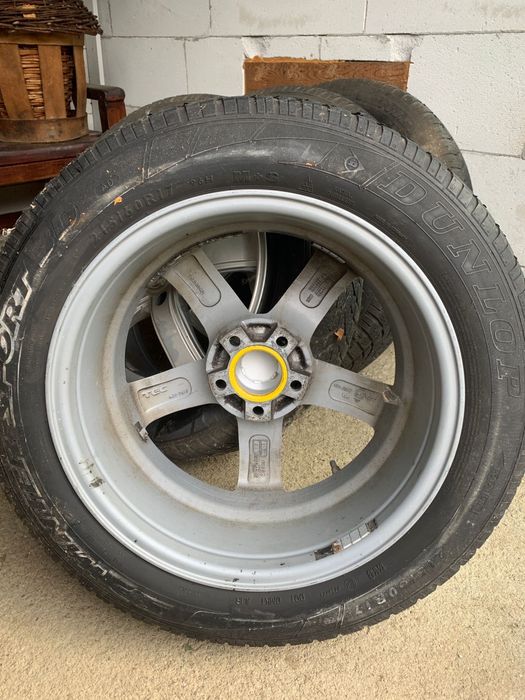 Jante cu anvelope de iarna 215/60 R17 din aliaj