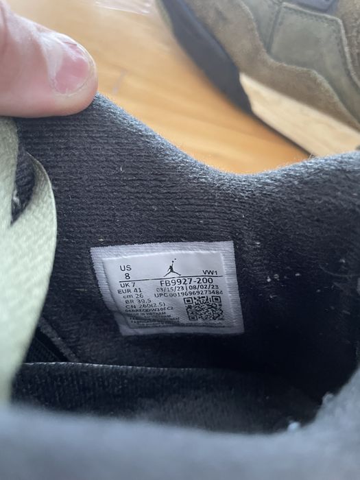 Vand Jordan 4 Retro Olive SE origianli