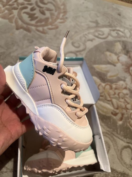 Детская обувь розовая