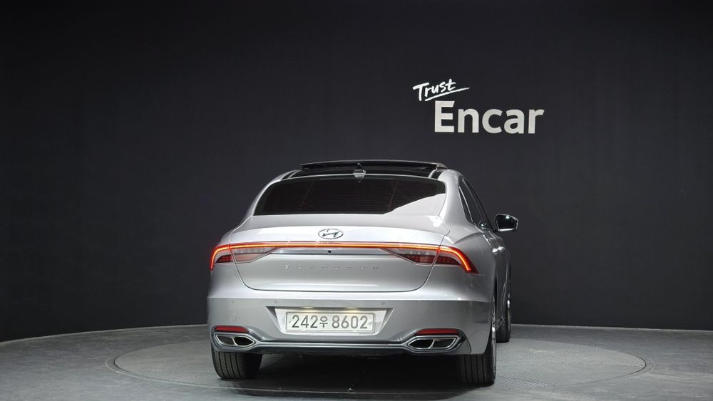 Hyundai Grandeur 3.3 Calligraphy