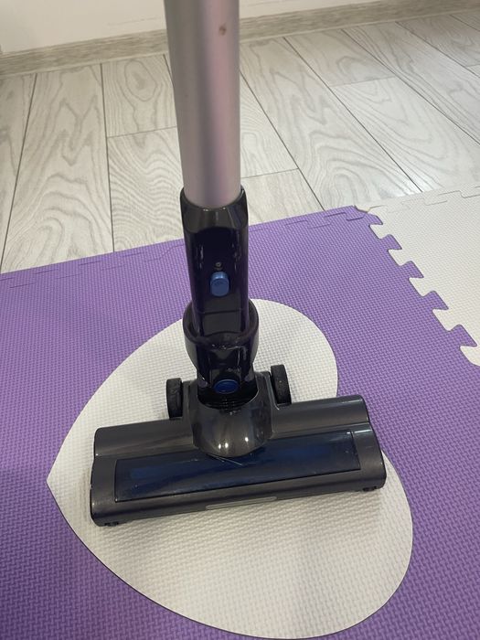 Aspirator vertical fara fir Qilive 22.2 V