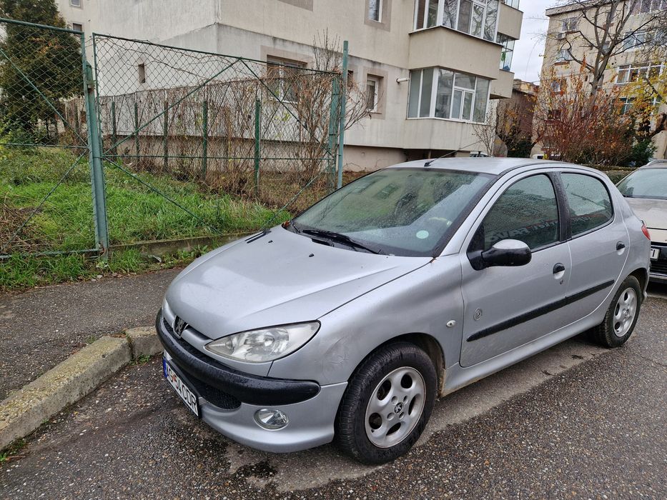 Vând Peugeot 206