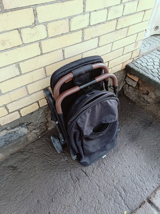 Коляска 4 колёсная