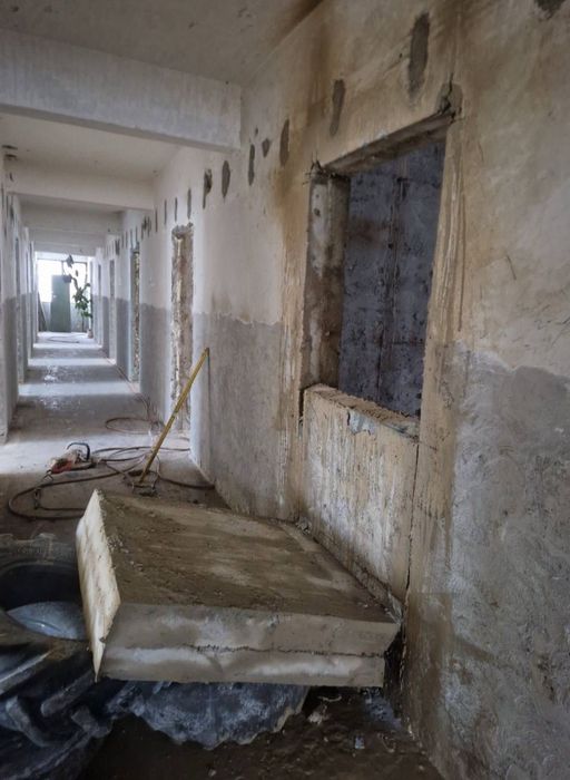 Demolări manuale decopertari gresie faianță Transport moloz