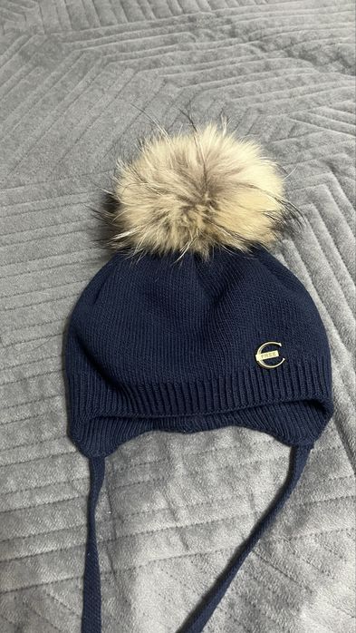 Продам шапку на мальчика