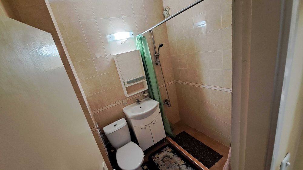 Дава се под наем Двустаен апартамент в Бургас, Зорница - 67 кв.м за 325 € - Снимка #2