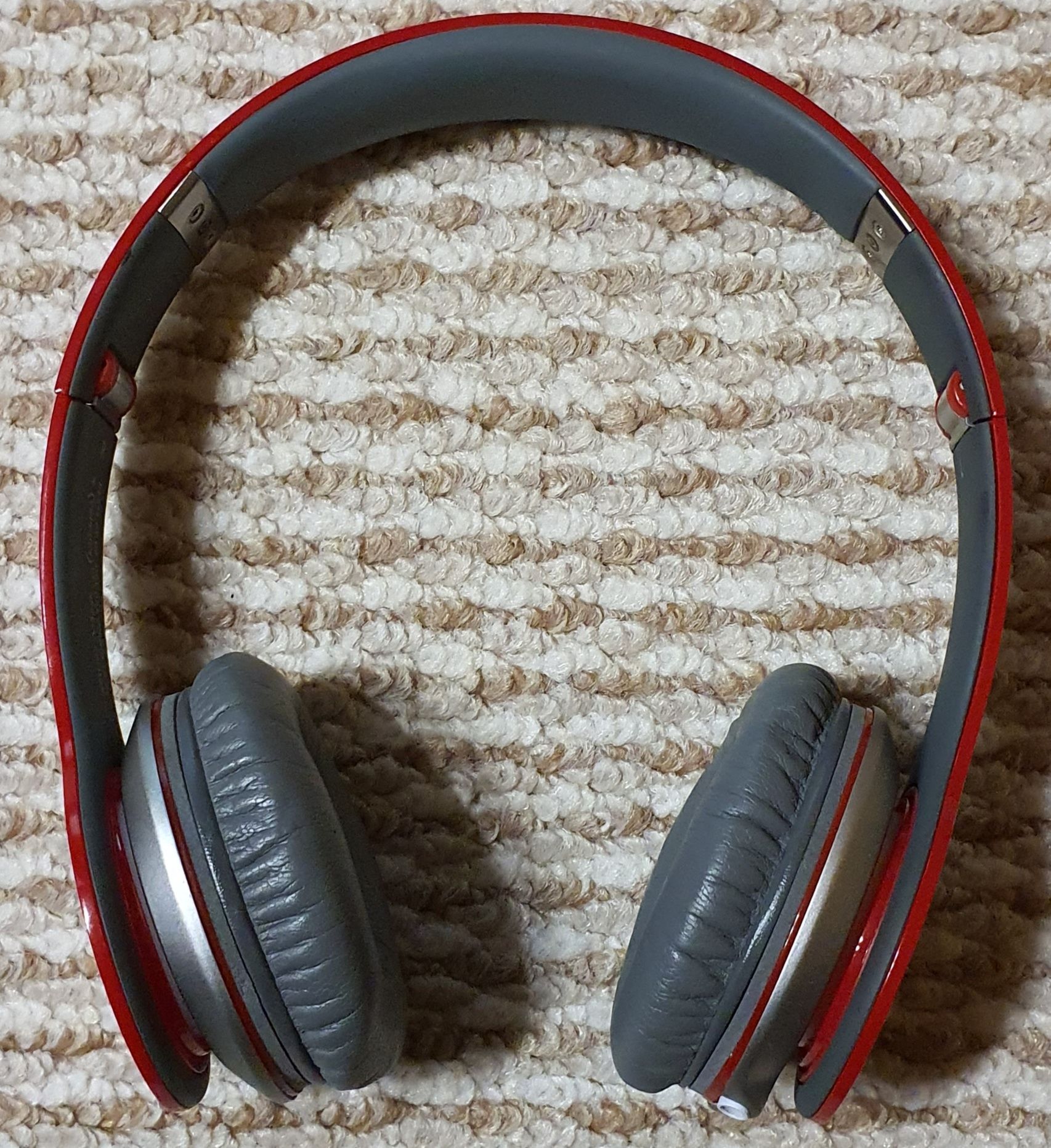 Beats Solo HD Red Edition