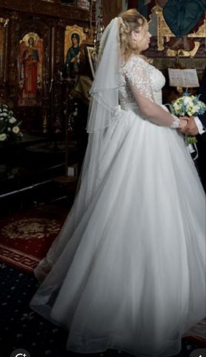 Rochie mireasa marimea 50