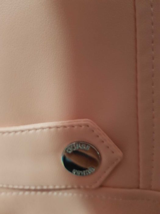 Geaca guess marimea xs