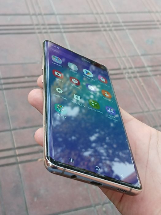 Samsung S10 Plus + 5G Radnoy ekran