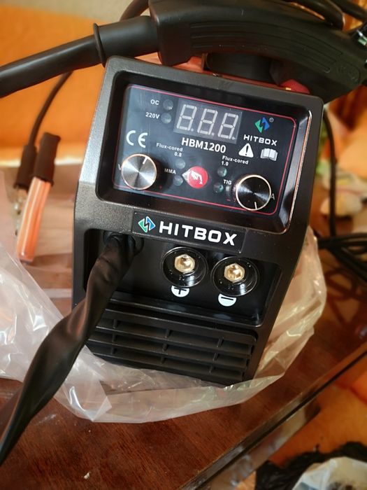 Заварачен апарат HBM1200