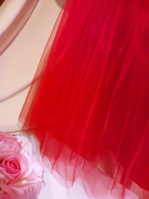 Fusta tull rosie Noua