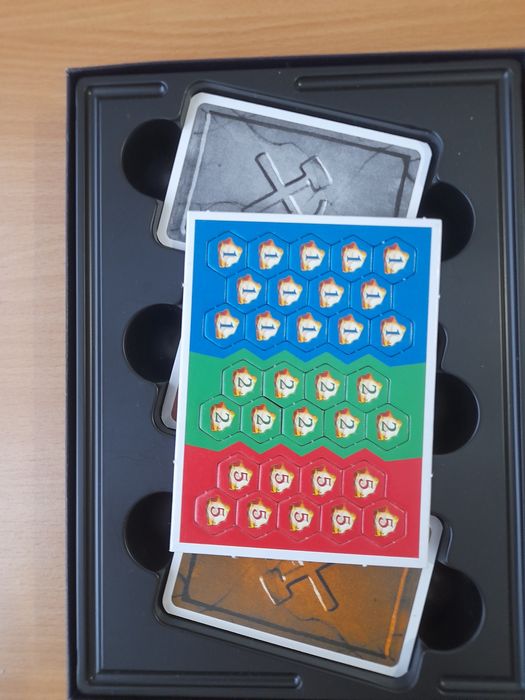 Продавам настолна игра „Саботьор“