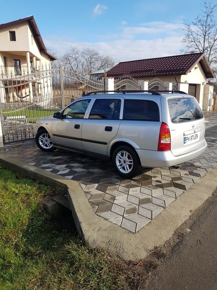 De vanzare Opel astra g