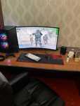 Монитор Samsung G7 32 дюйма 2K 144 hz. Без нареканий.