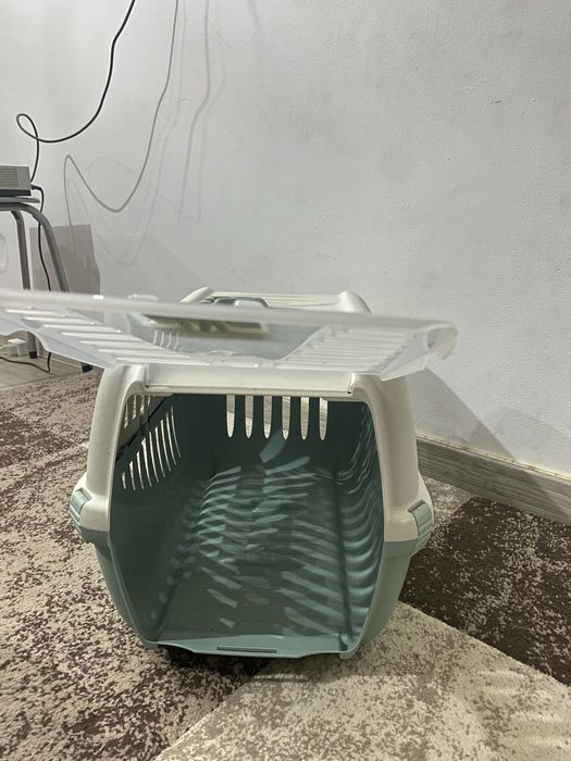 cușcă pemtru câini