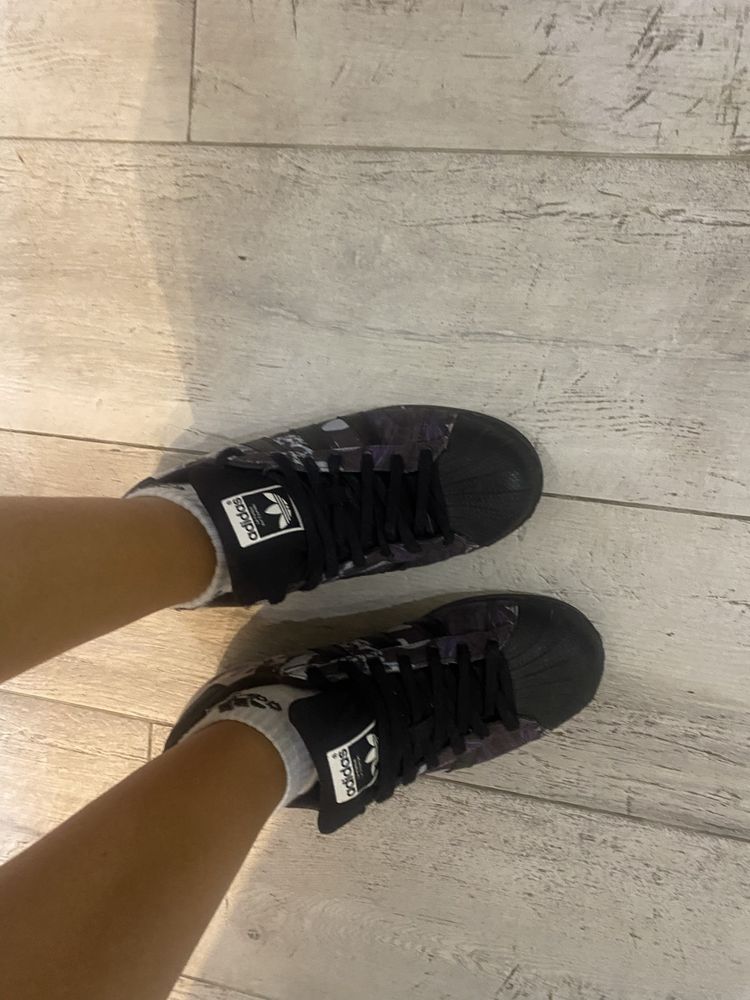 Adidas оригинални маратонки