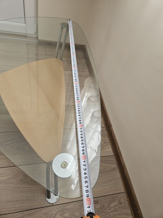 Маса холна метал, дърво и стъкло. 100/60/40см. + резервно стъкло..