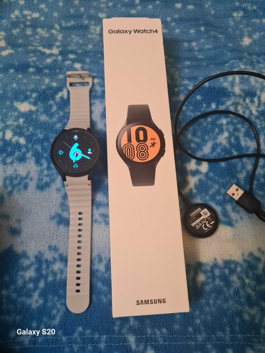 Samsung galaxy watch 4 44mm