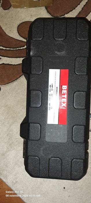 Presa extractor hidraulic